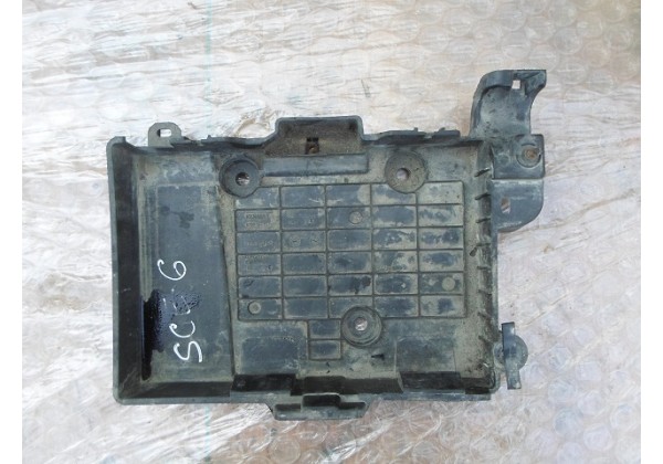 кронштейн кріплення АКБ Renault Scenic II,Megane II,1.5dci, 8200166032